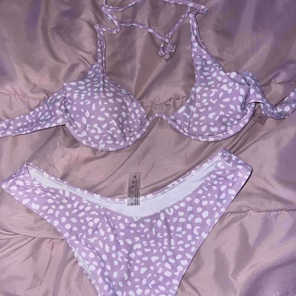 Women’s Shein swimsuit